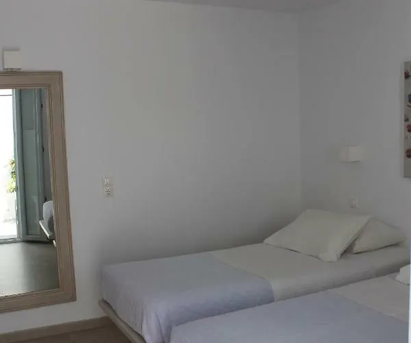 Christina 3* Mykonos Town